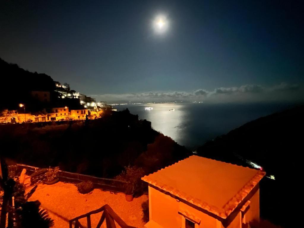 Amalfi Coast - Mini Cottage Vista Mare Con Giardino Vietri Luaran gambar